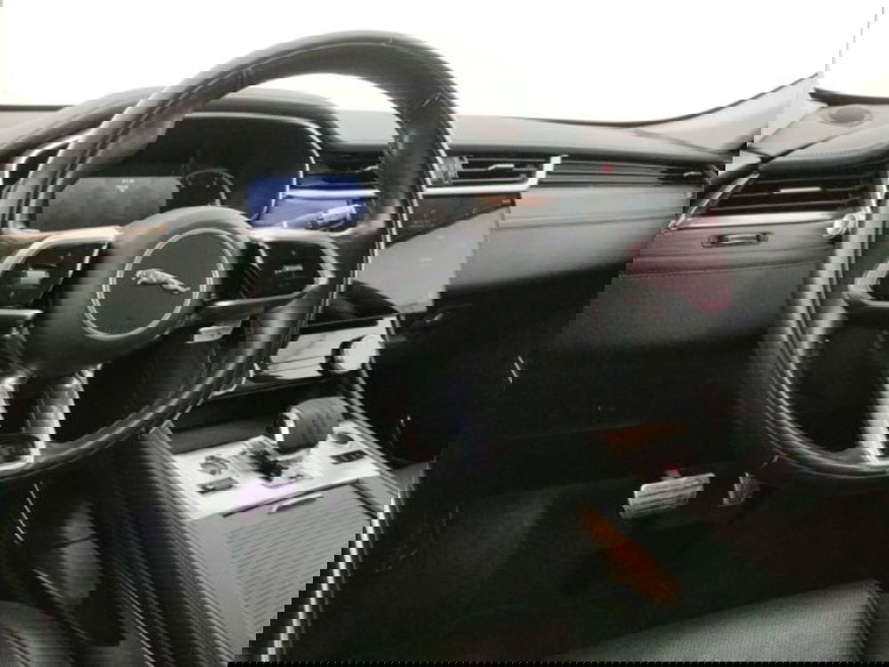 Jaguar F-Pace usata a Modena (19)