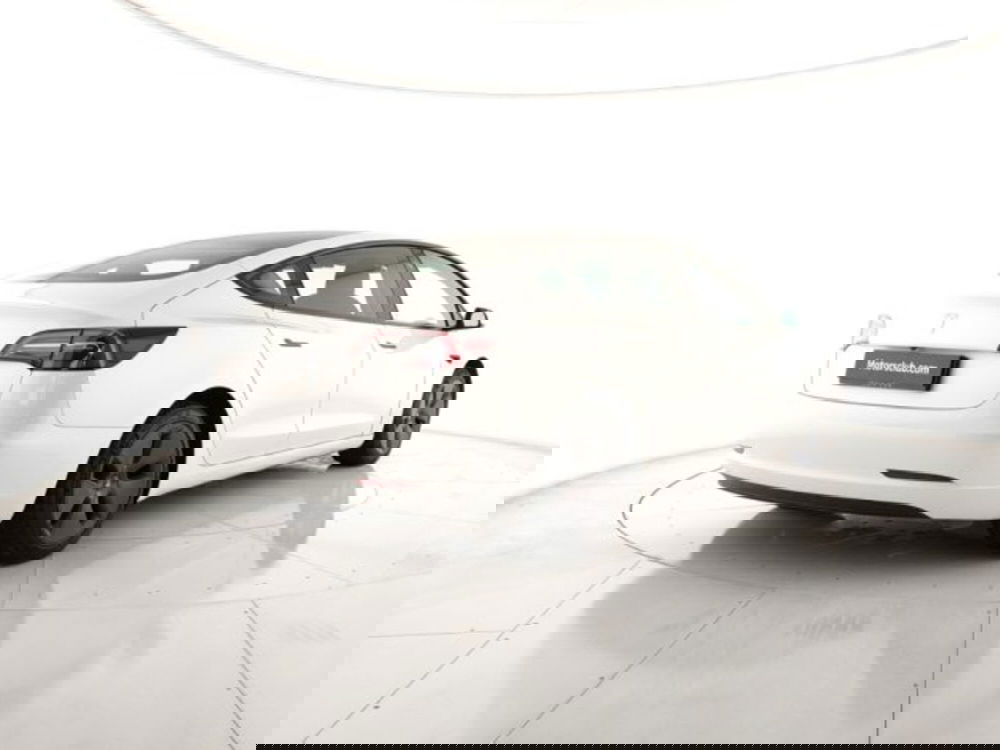 Tesla Model 3 usata a Modena (4)