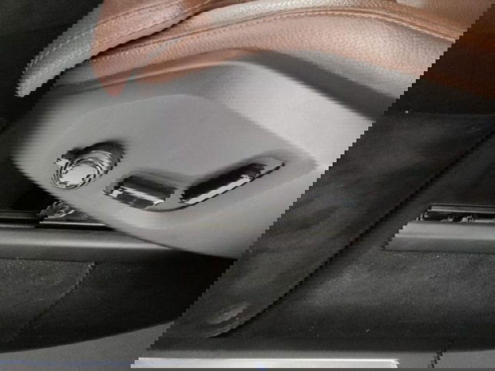 Volvo XC90 usata a Modena (12)