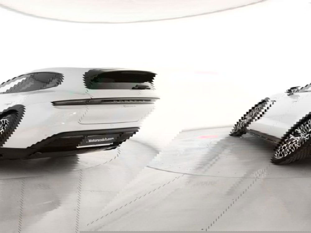 Porsche Taycan Cross Turismo usata a Modena (3)