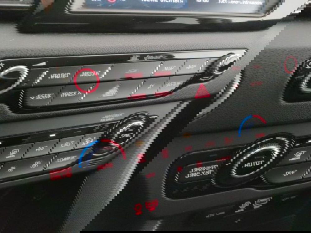 Kia Niro usata a Modena (17)