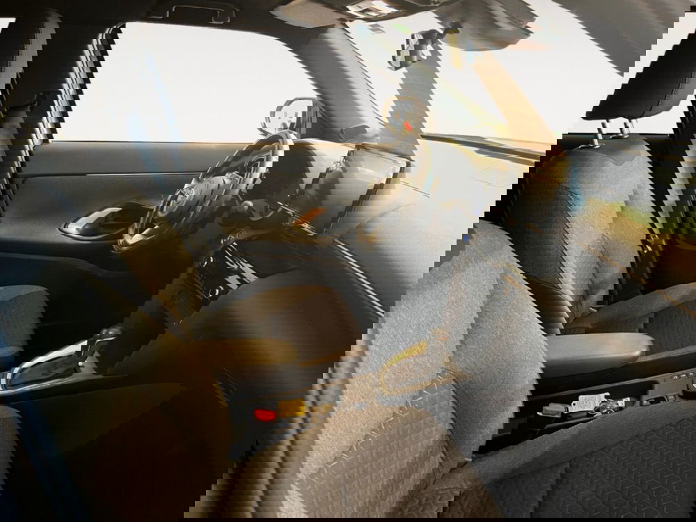 Toyota Yaris Cross usata a Verona (7)