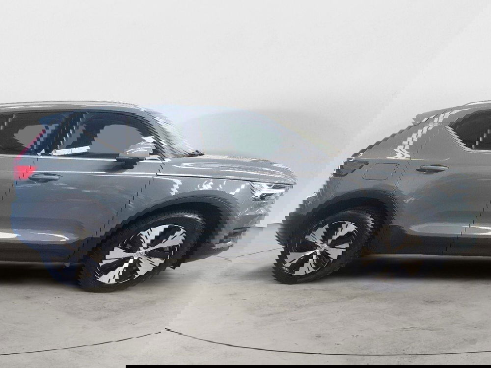 Volvo XC40 usata a Milano (4)