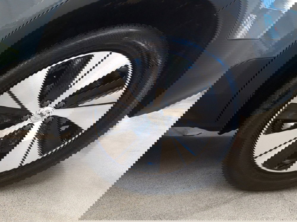 Volvo XC40 usata a Milano (9)