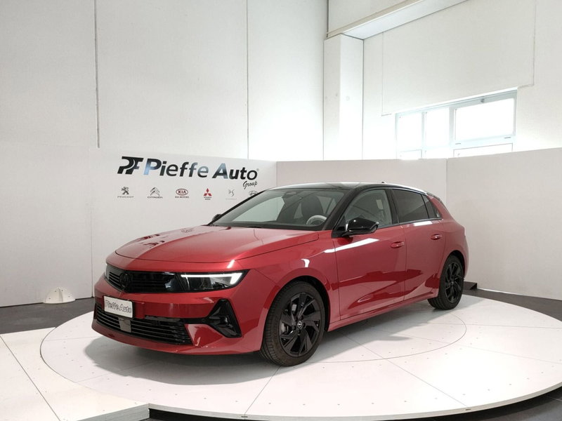 Opel Astra nuova a L'Aquila