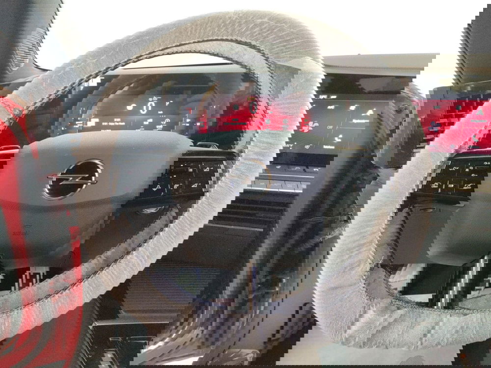 Opel Astra nuova a L'Aquila (17)