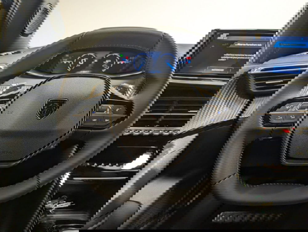 Peugeot 2008 nuova a Ascoli Piceno (17)