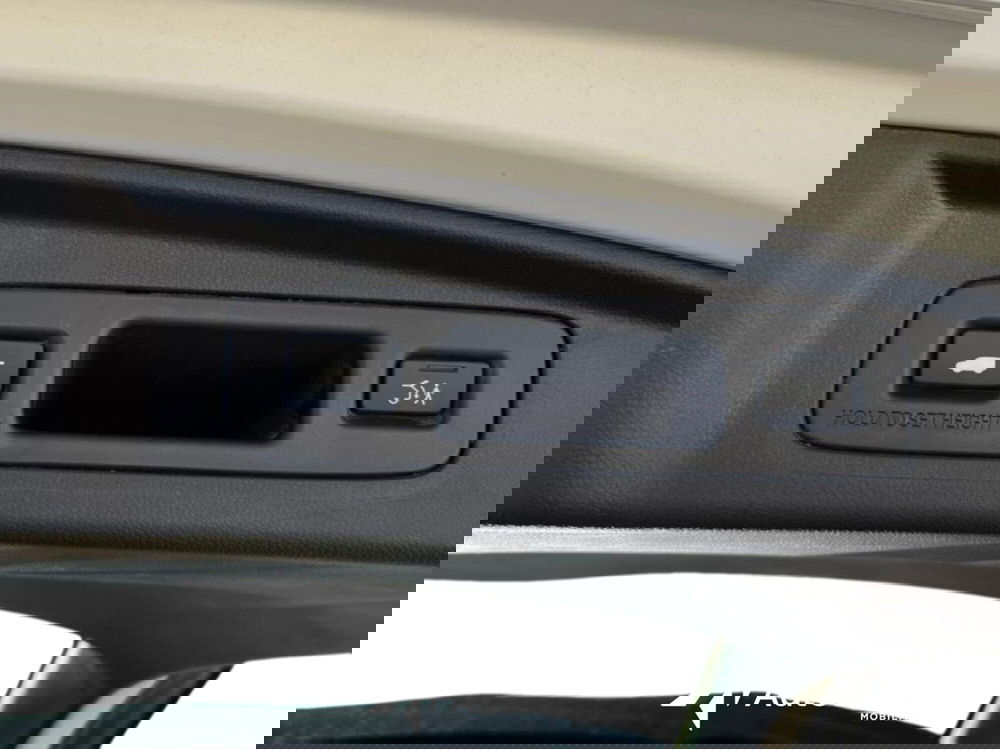 Honda CR-V usata a Bari (20)