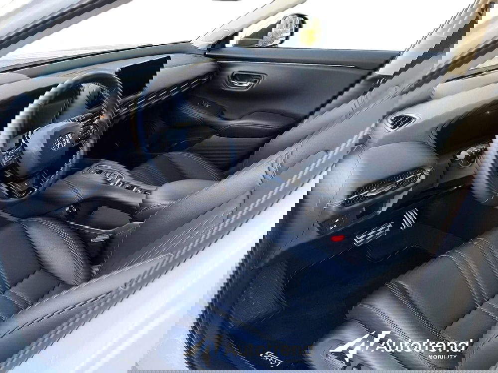 Honda ZR-V usata a Bari (4)