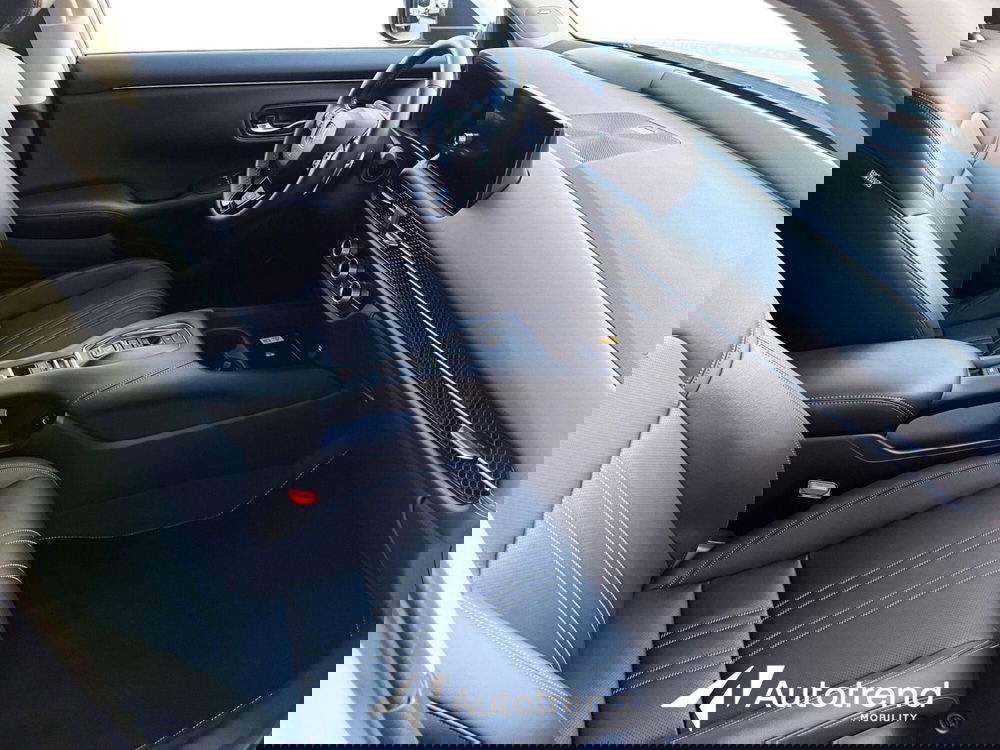 Honda ZR-V usata a Bari (6)