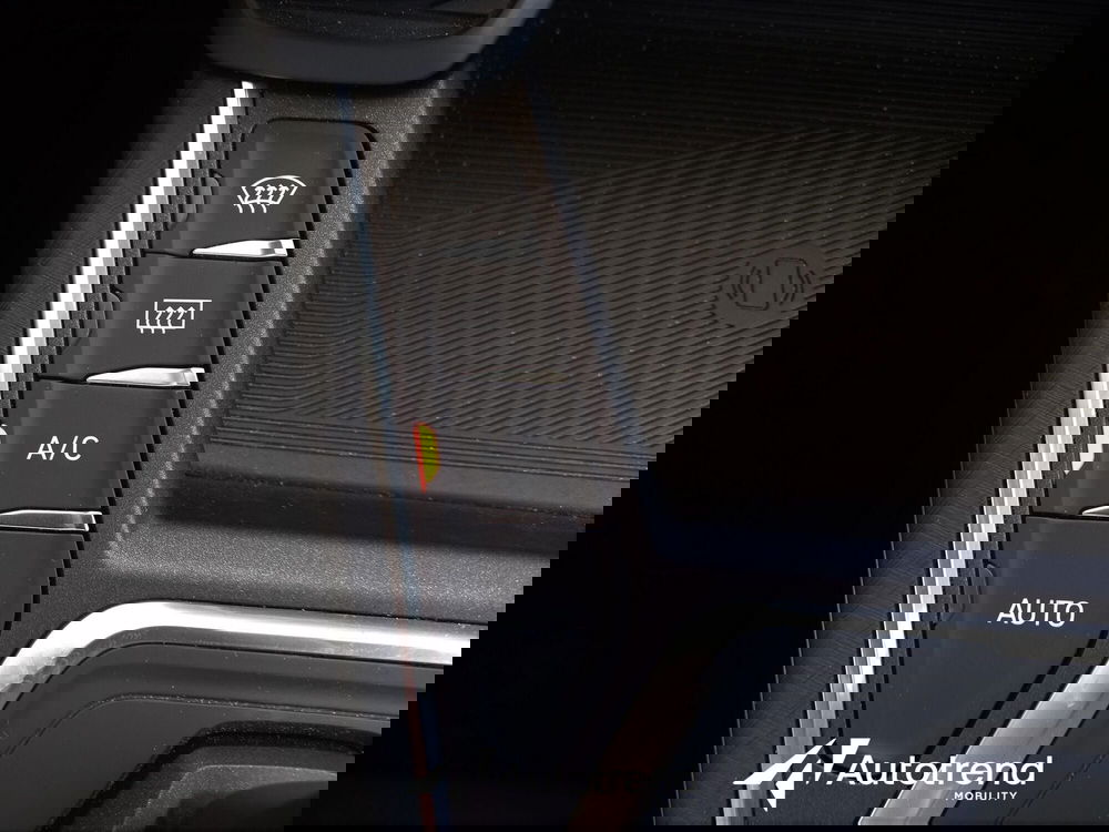 Lynk & Co 01 usata a Bari (17)