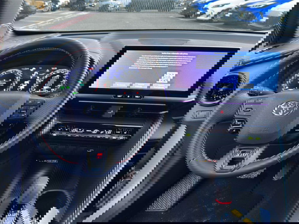 Toyota Toyota C-HR usata a Piacenza (14)