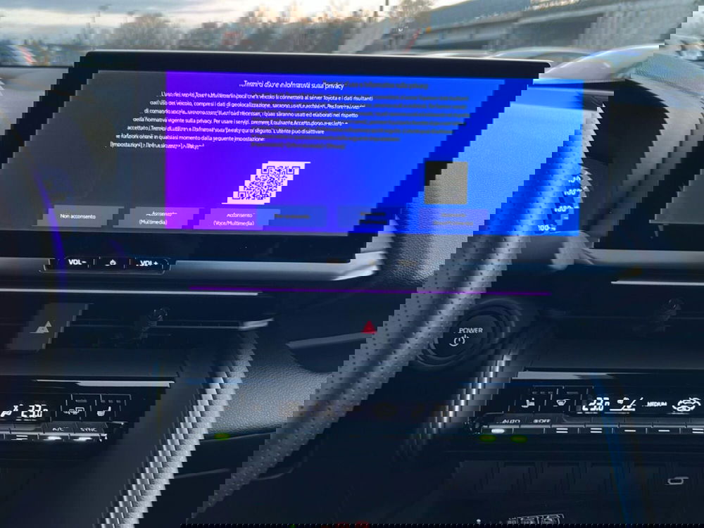 Toyota Toyota C-HR usata a Piacenza (17)