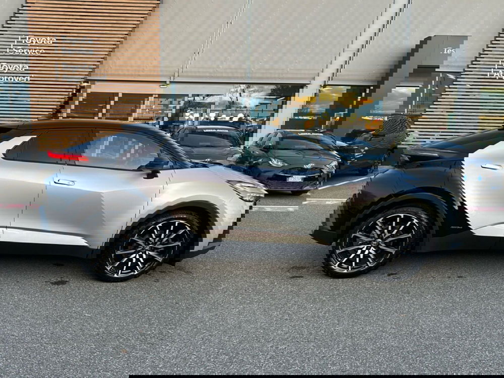 Toyota Toyota C-HR usata a Piacenza (8)
