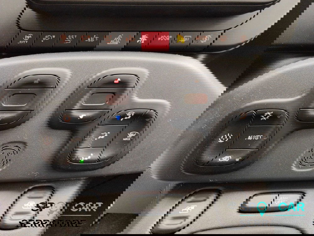 Fiat Panda Cross usata a Como (15)