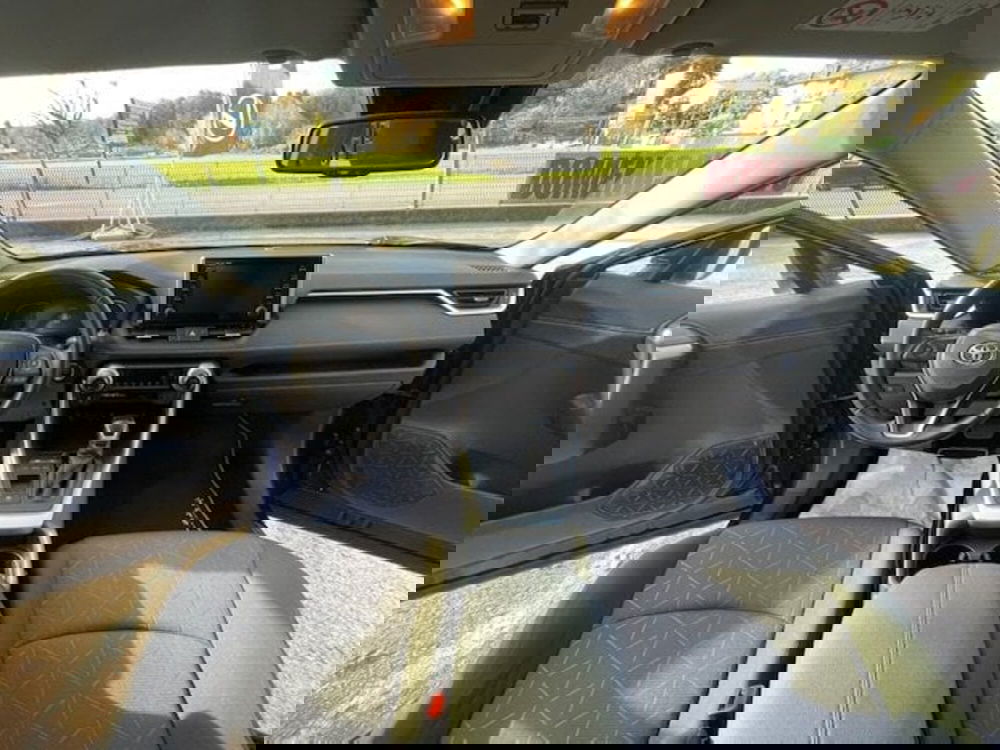 Toyota Rav4 usata a Como (8)