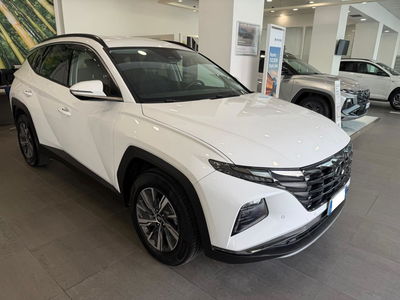 Hyundai Tucson 1.6 hev Xline 4wd auto del 2022 usata a Castellammare di Stabia