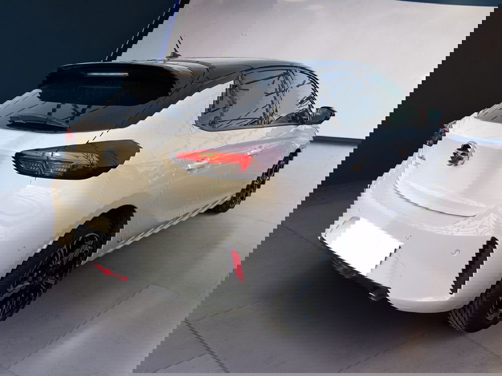 Opel Corsa usata a Torino (4)