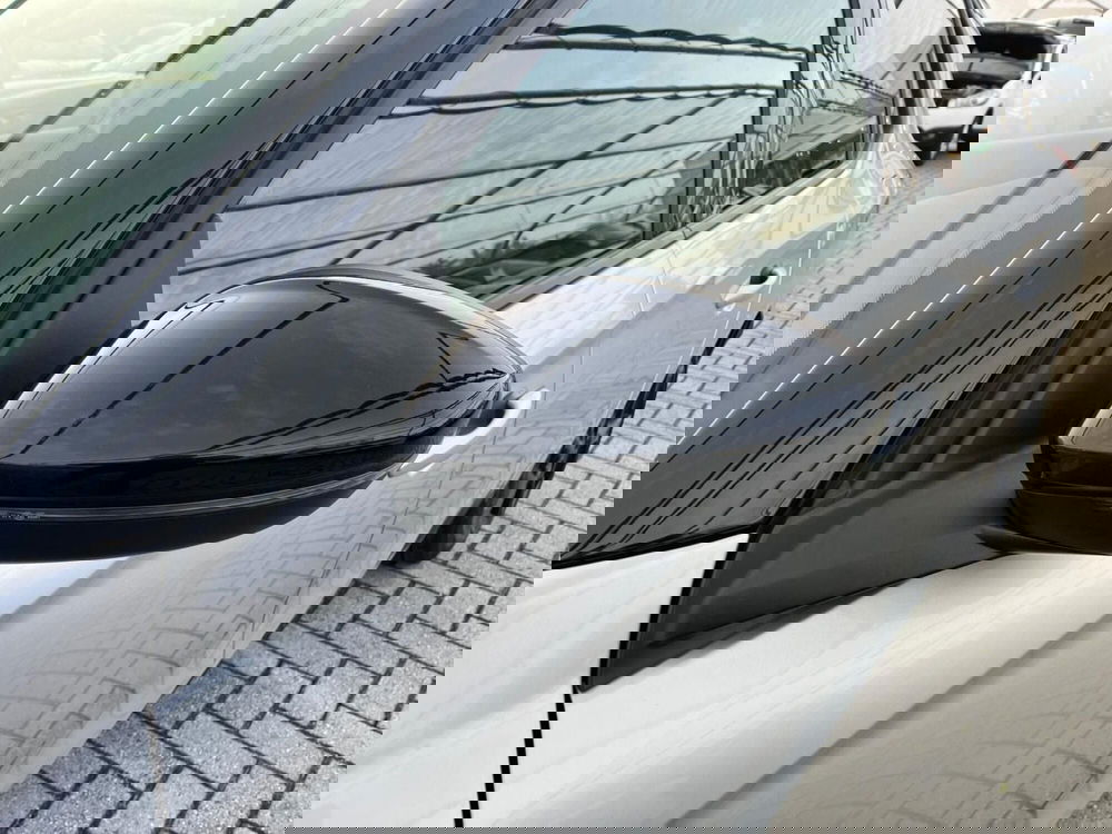 Opel Corsa usata a Milano (4)