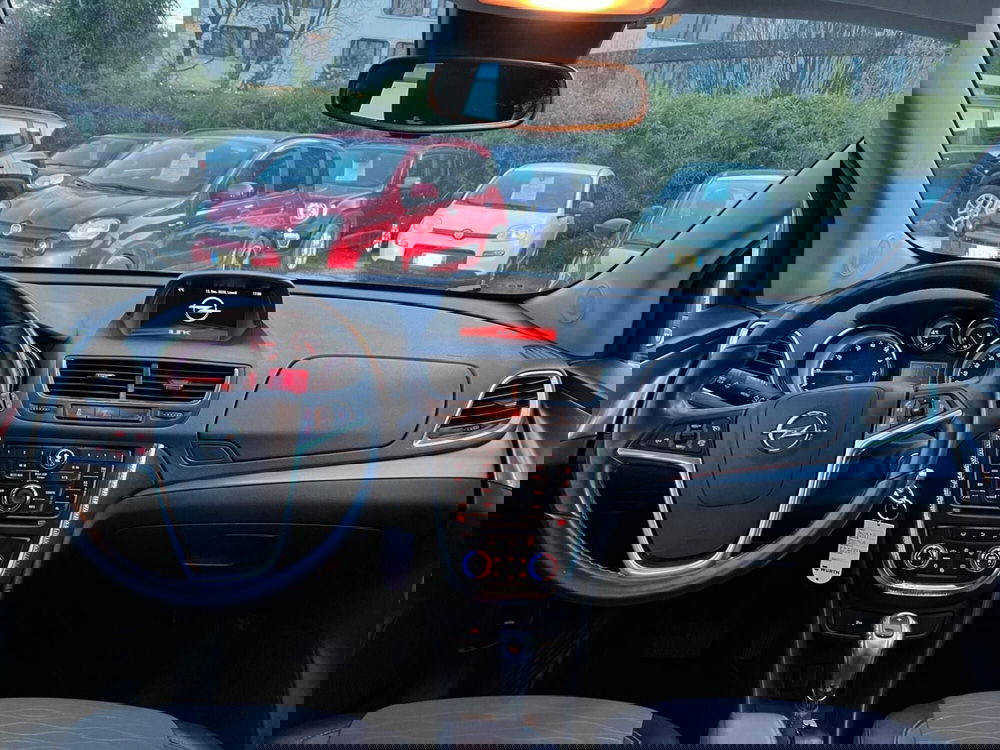 Opel Mokka usata a Milano (17)