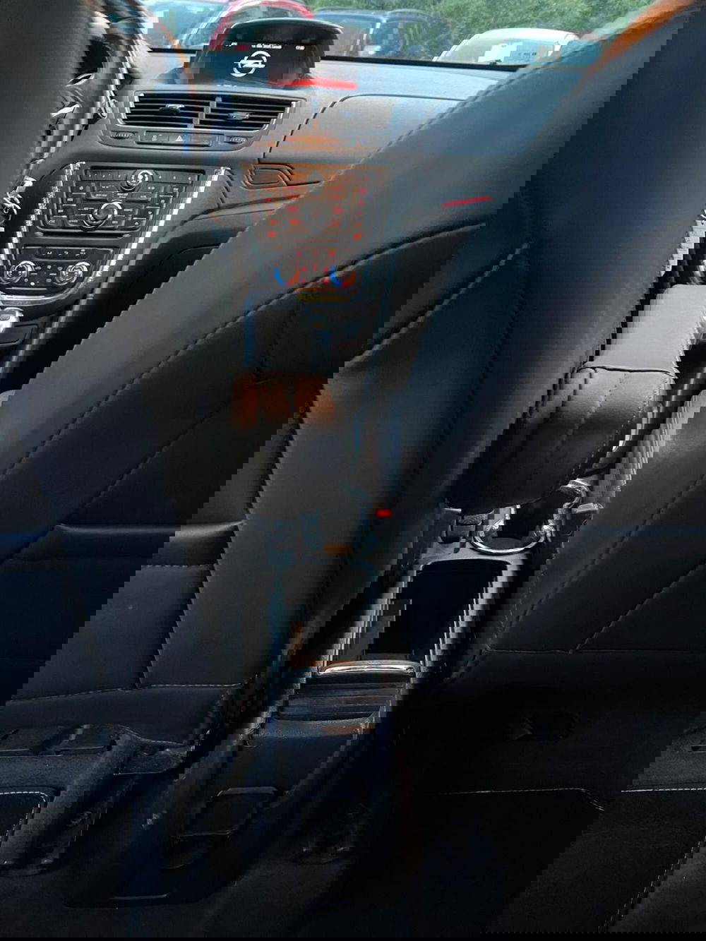 Opel Mokka usata a Milano (20)