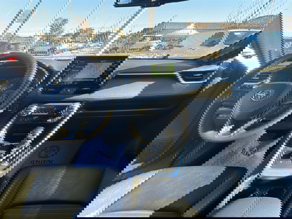 Toyota Rav4 usata a Ragusa (10)