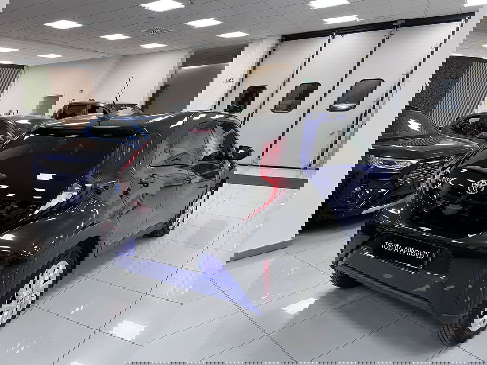 Toyota Aygo X usata a Prato (5)