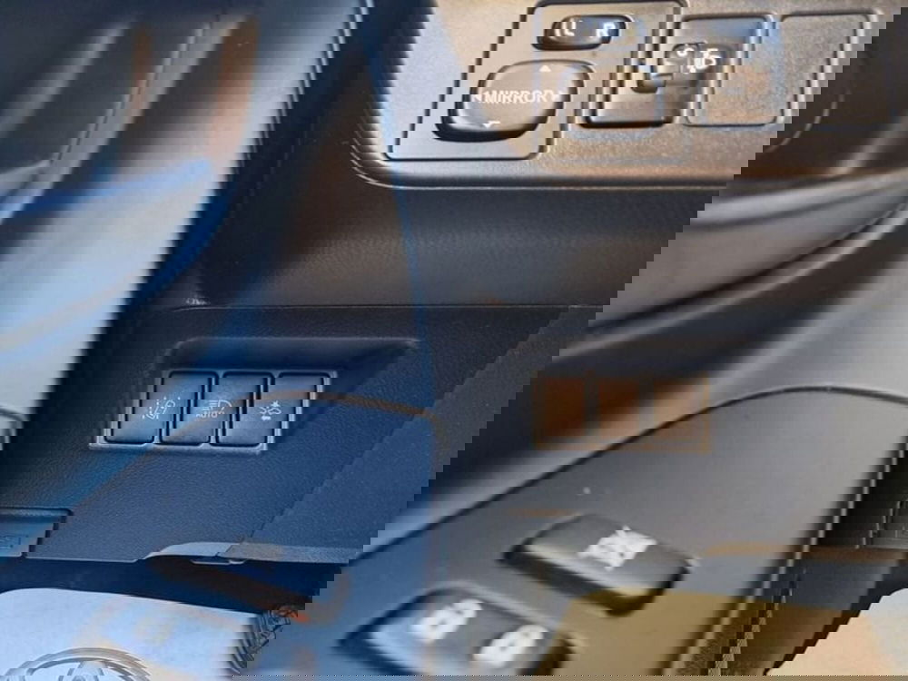 Toyota Yaris usata a Cagliari (20)