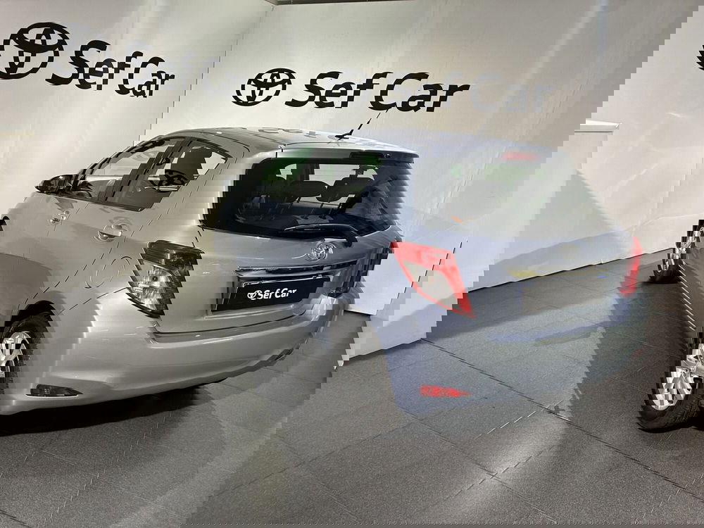 Toyota Yaris usata a Milano (5)