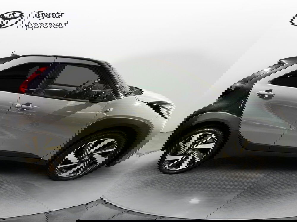 Toyota Aygo X usata a Milano (14)