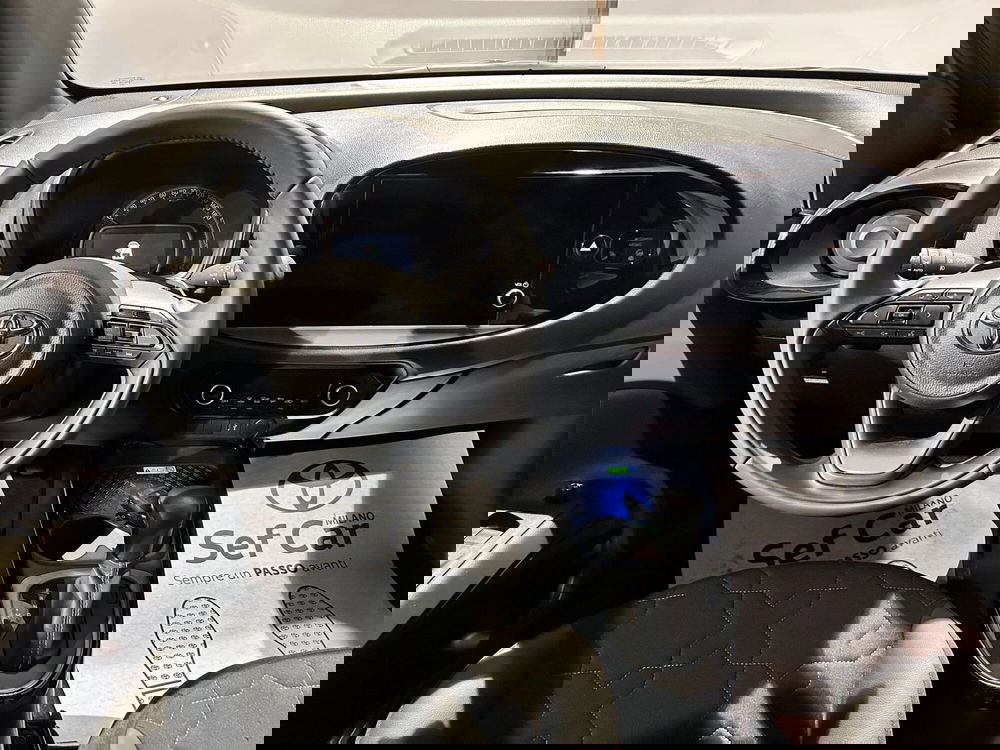 Toyota Aygo X usata a Milano (9)