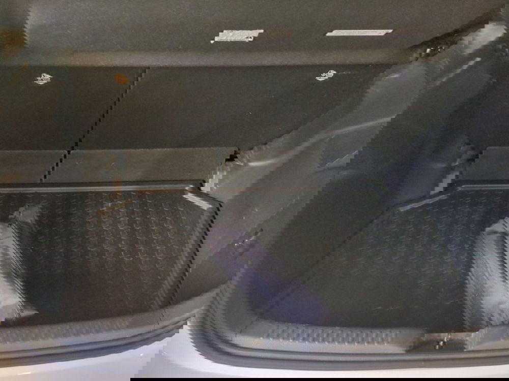 Toyota Yaris usata a Milano (10)