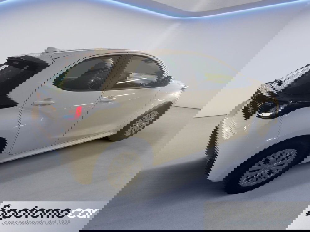 Toyota Yaris usata a Milano (7)