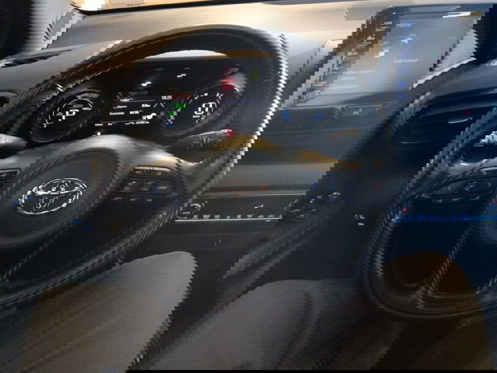 Toyota Yaris usata a Milano (15)