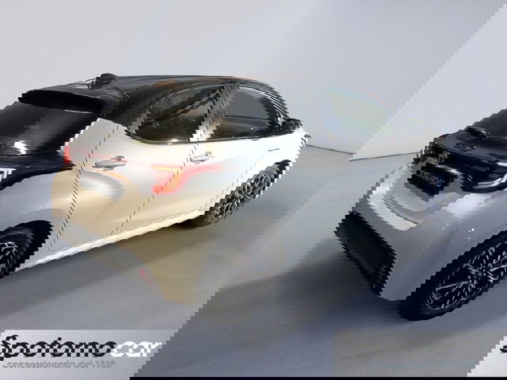 Toyota Yaris usata a Milano (6)