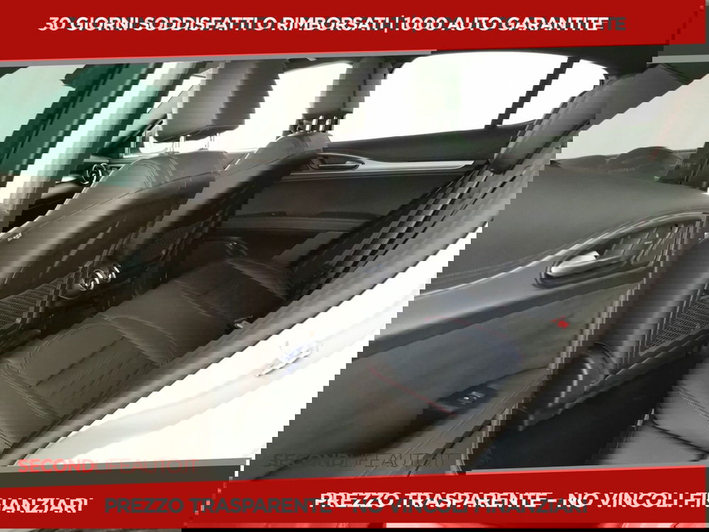 Alfa Romeo Stelvio usata a Chieti (6)