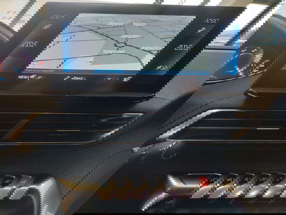 Peugeot 3008 nuova a Reggio Emilia (14)
