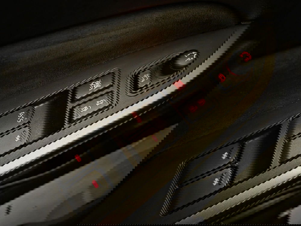 Suzuki Vitara usata a Pavia (19)