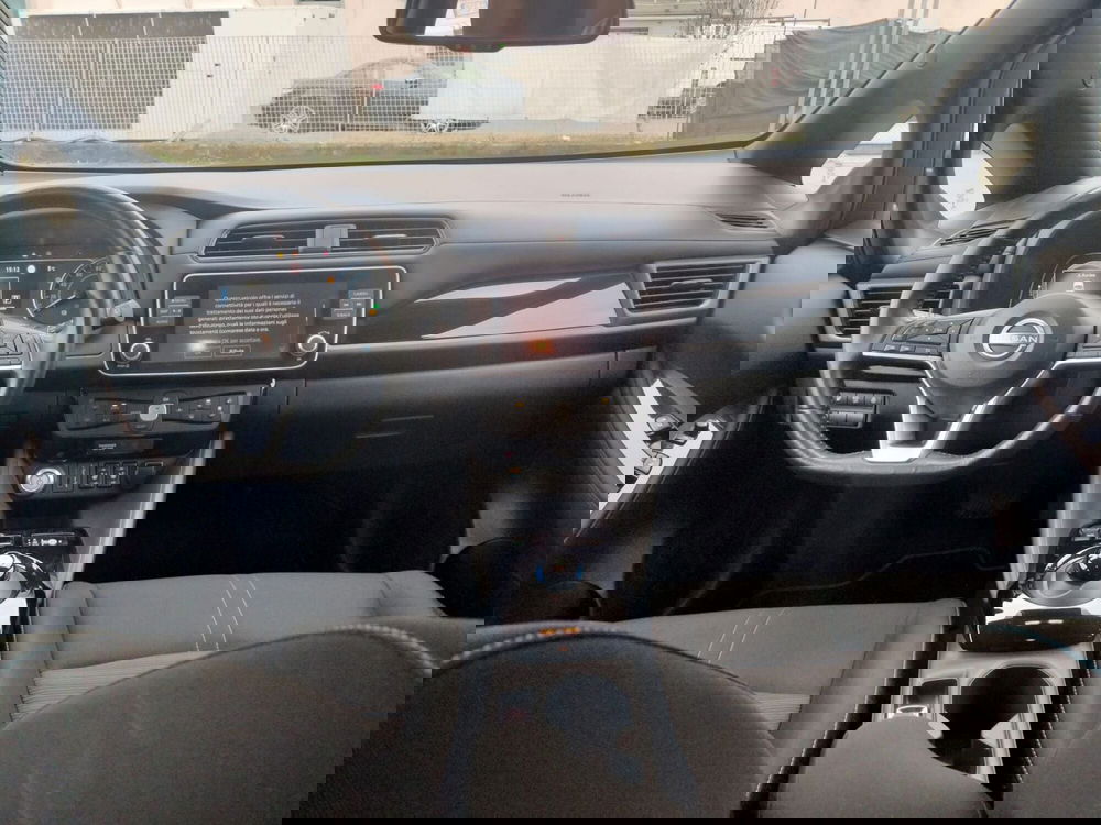 Nissan Leaf usata a Modena (9)