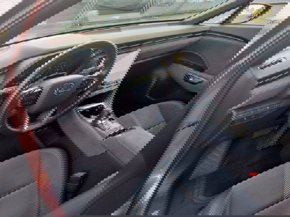 Lexus LBX usata a Modena (11)