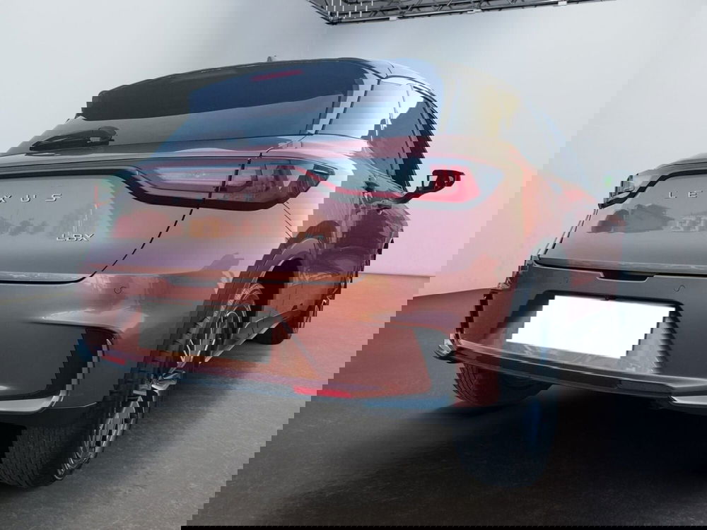 Lexus LBX usata a Modena (7)