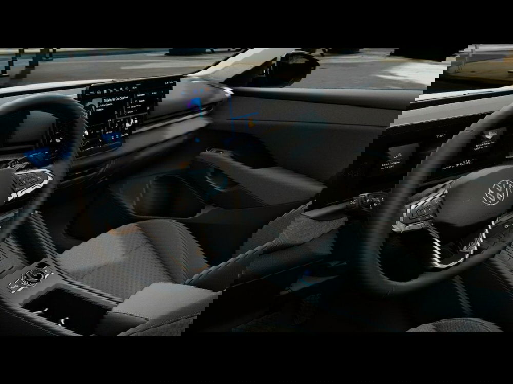 Volkswagen T-Roc nuova a Livorno (6)