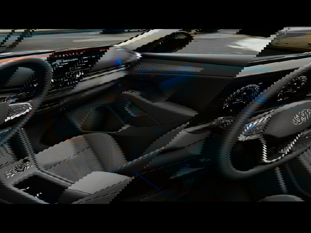 Volkswagen T-Roc nuova a Livorno (5)