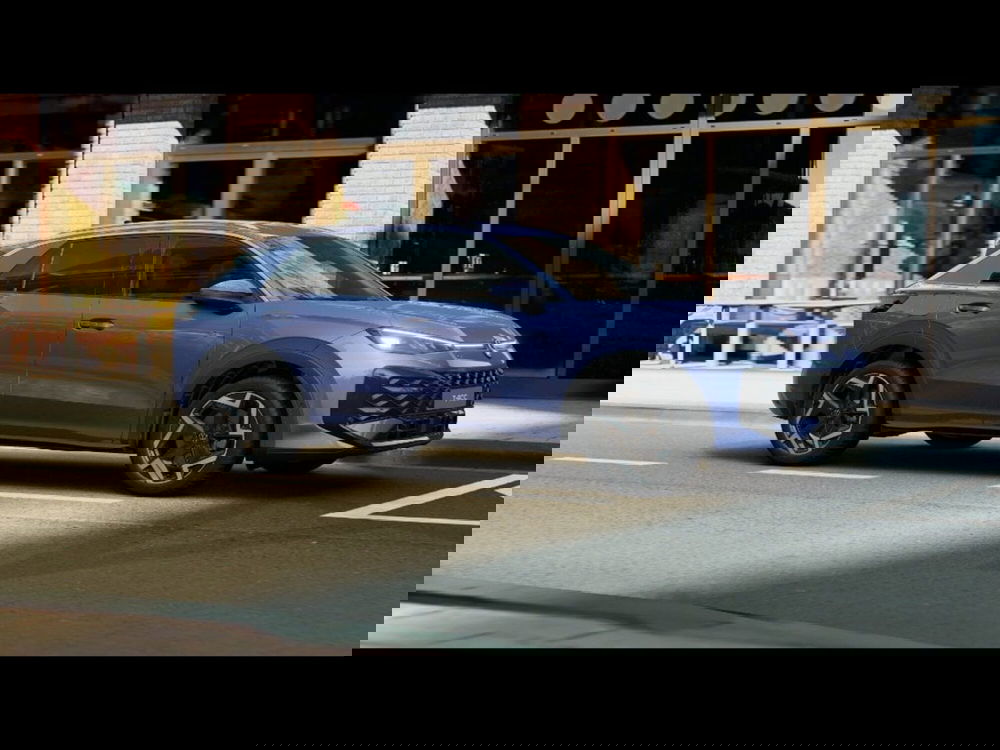 Volkswagen T-Roc nuova a Livorno (3)