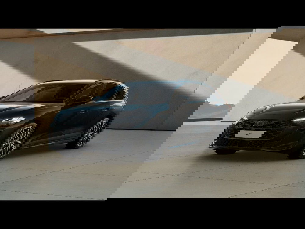 Audi A5 Avant nuova a Pisa