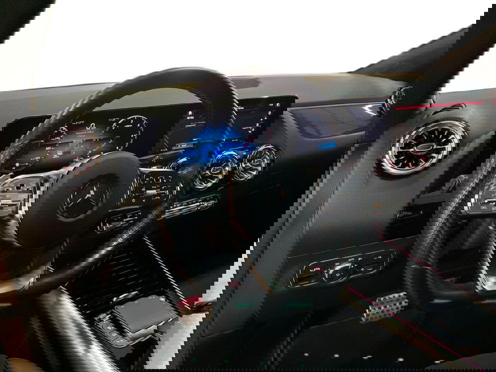 Mercedes-Benz GLA SUV usata a Foggia (10)