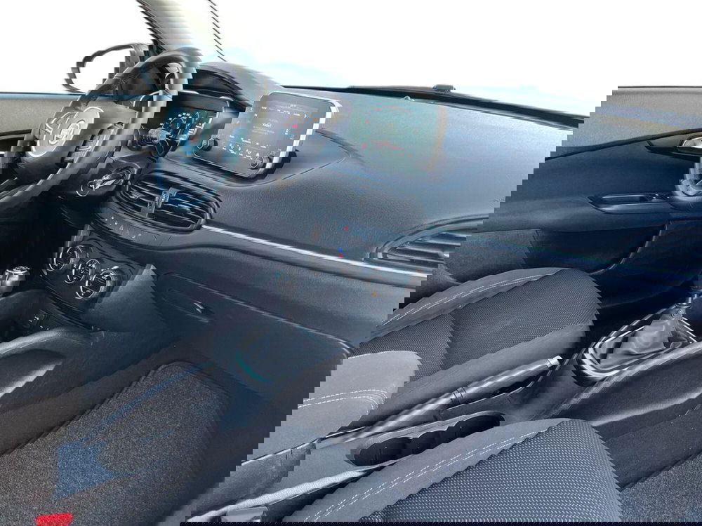 Fiat Tipo Station Wagon usata a Bari (9)