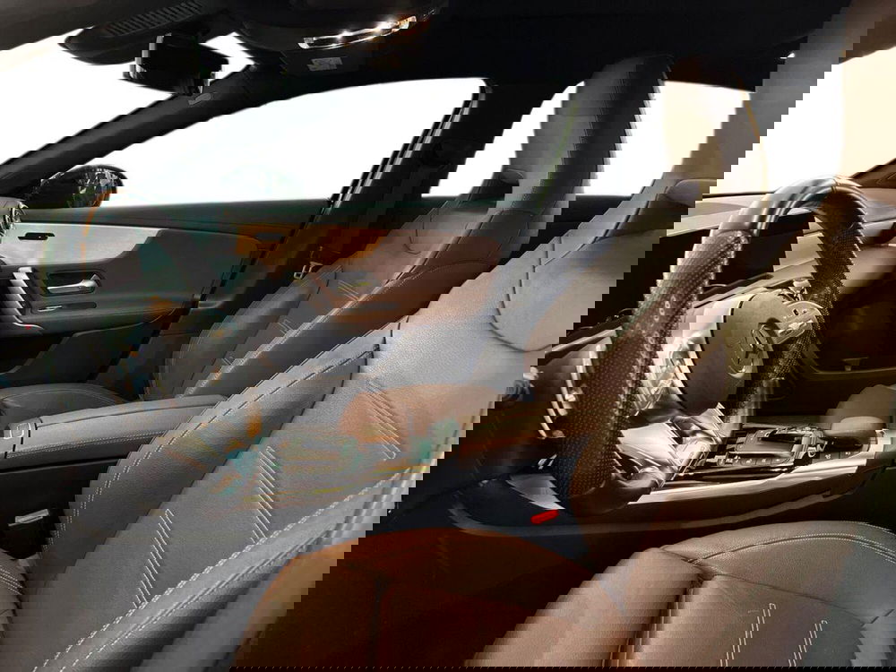 Mercedes-Benz Classe A Sedan usata a Bari (7)