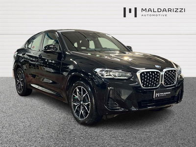 BMW X4 xdrive20d mhev 48V Msport auto del 2022 usata a Bari