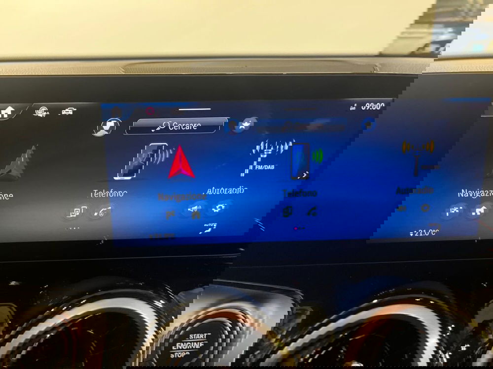 Mercedes-Benz GLB usata a Milano (14)